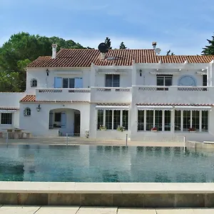 2* Couette-café Grand Tamaris Hosting